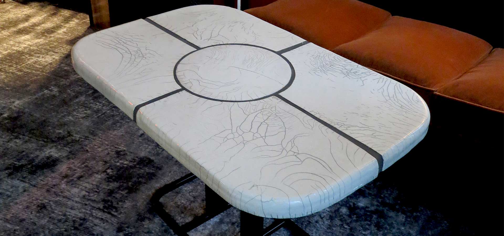 Carrelage Raku et texture Raku sur table design